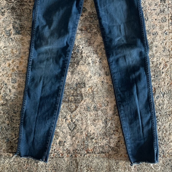Madewell High-Rise Skinny Jeans - Picture 4 of 7